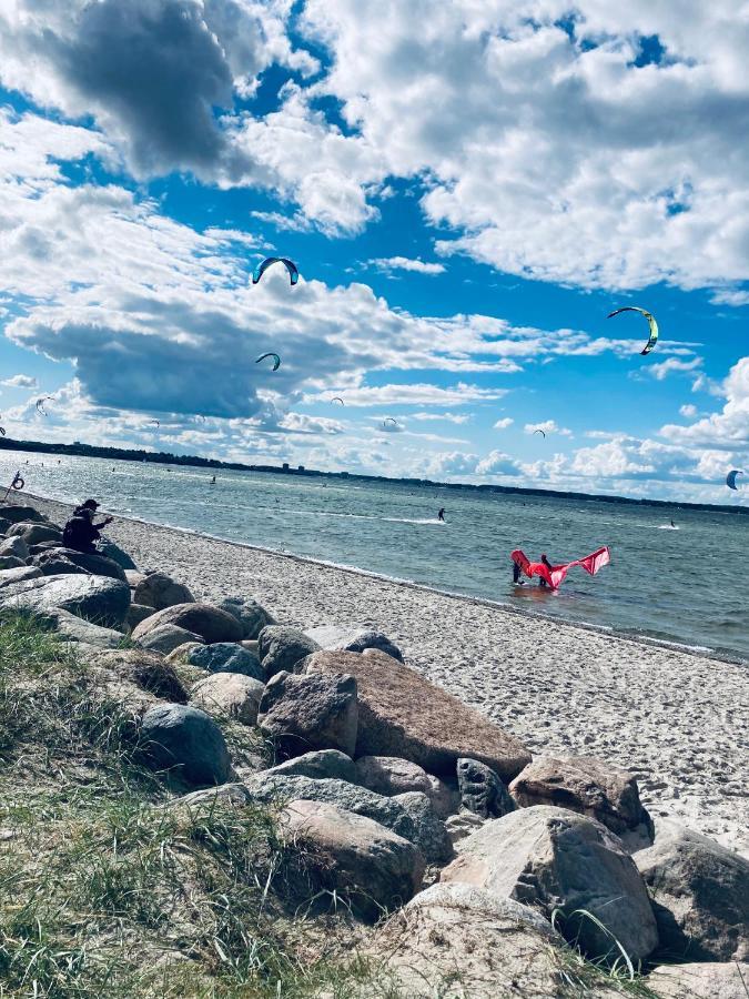 Appartamento Liegeplatz Twee Laboe Esterno foto