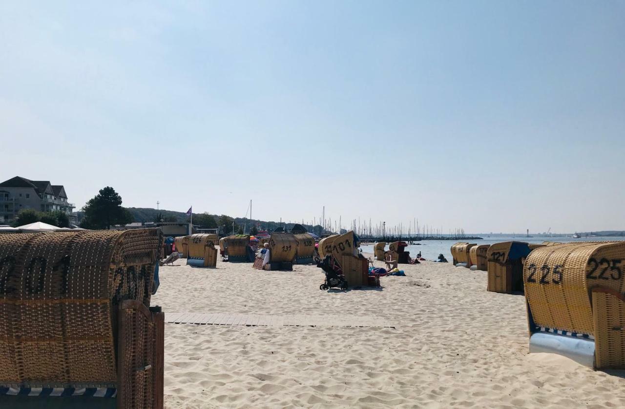 Appartamento Liegeplatz Twee Laboe Esterno foto